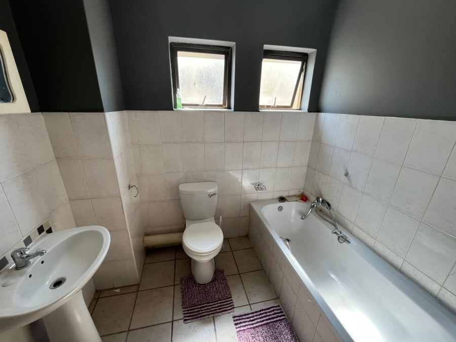 2 Bedroom Property for Sale in Cashan North West